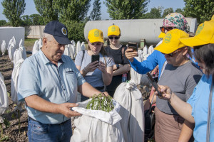 В Вавиловскую школу приехали молодые ученые из 8 регионов России